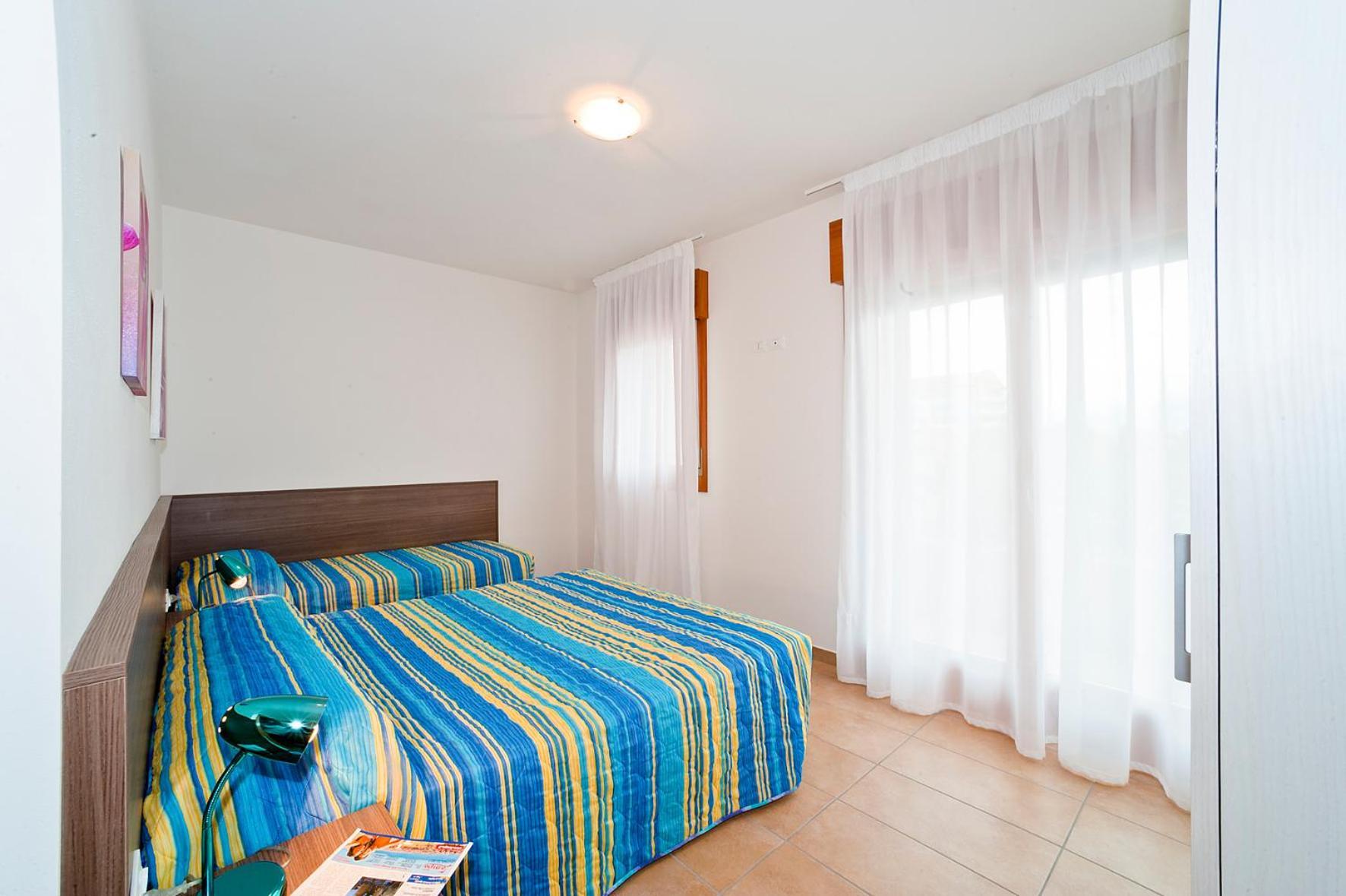 Residence Galleria Gran Mado Caorle Bagian luar foto